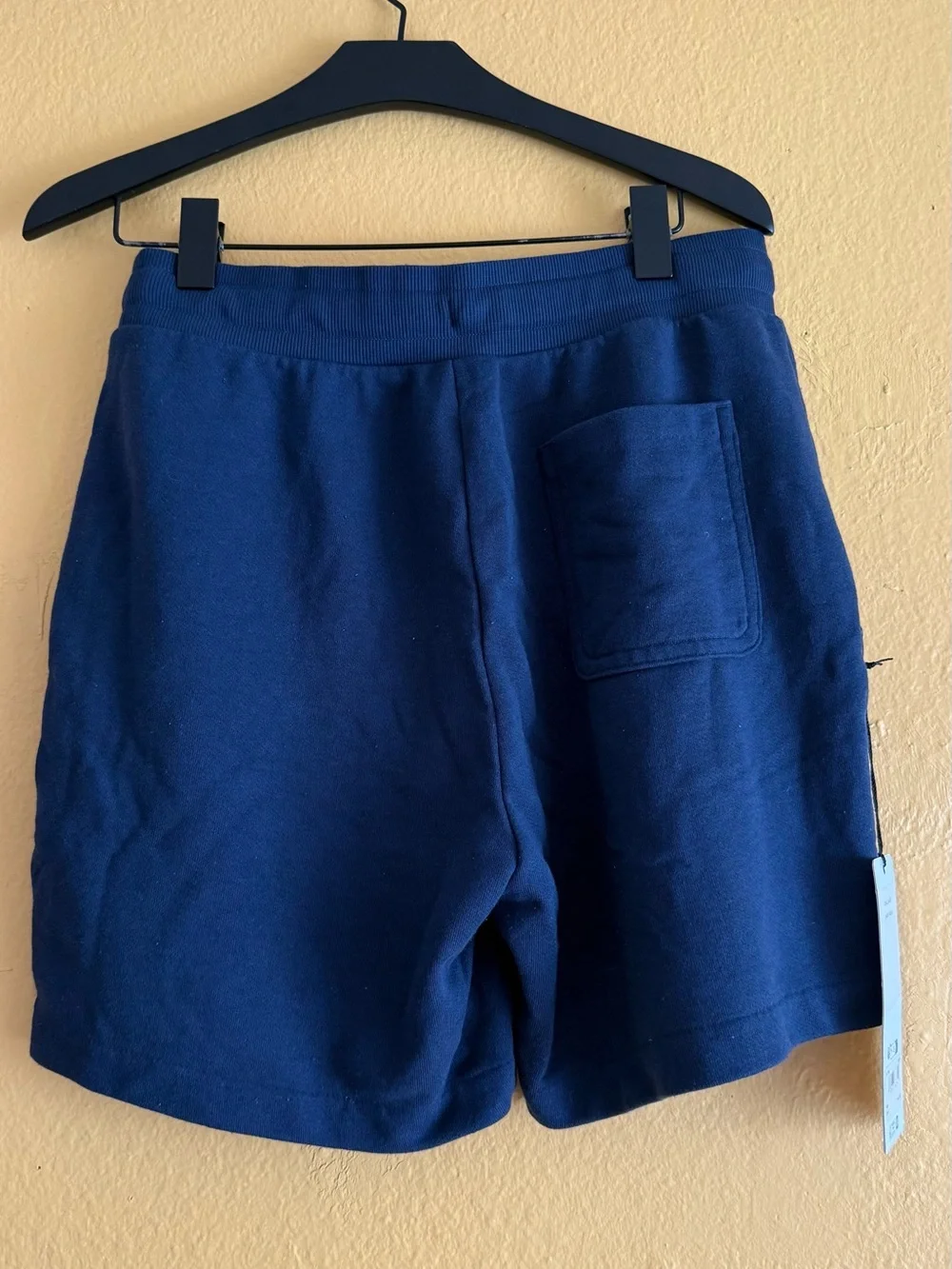 ALO Yoga Men’s Chill Short Relax